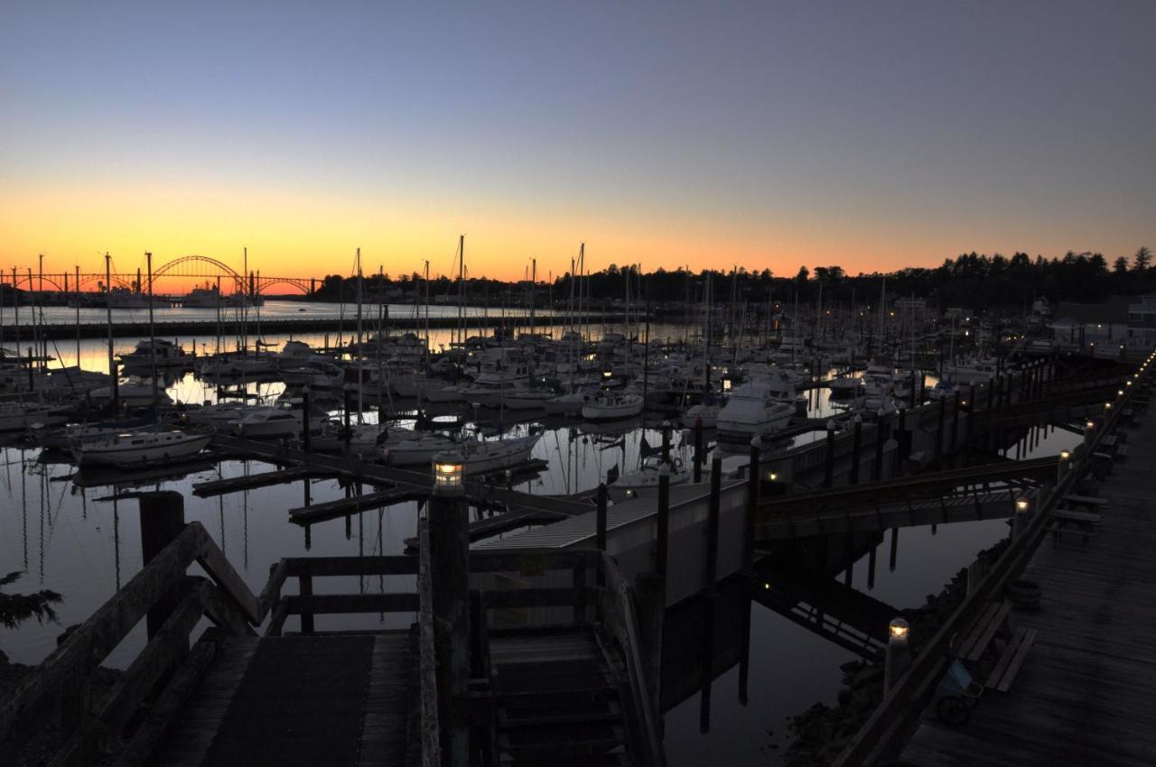 Embarcadero Resort Newport Zewnętrze zdjęcie