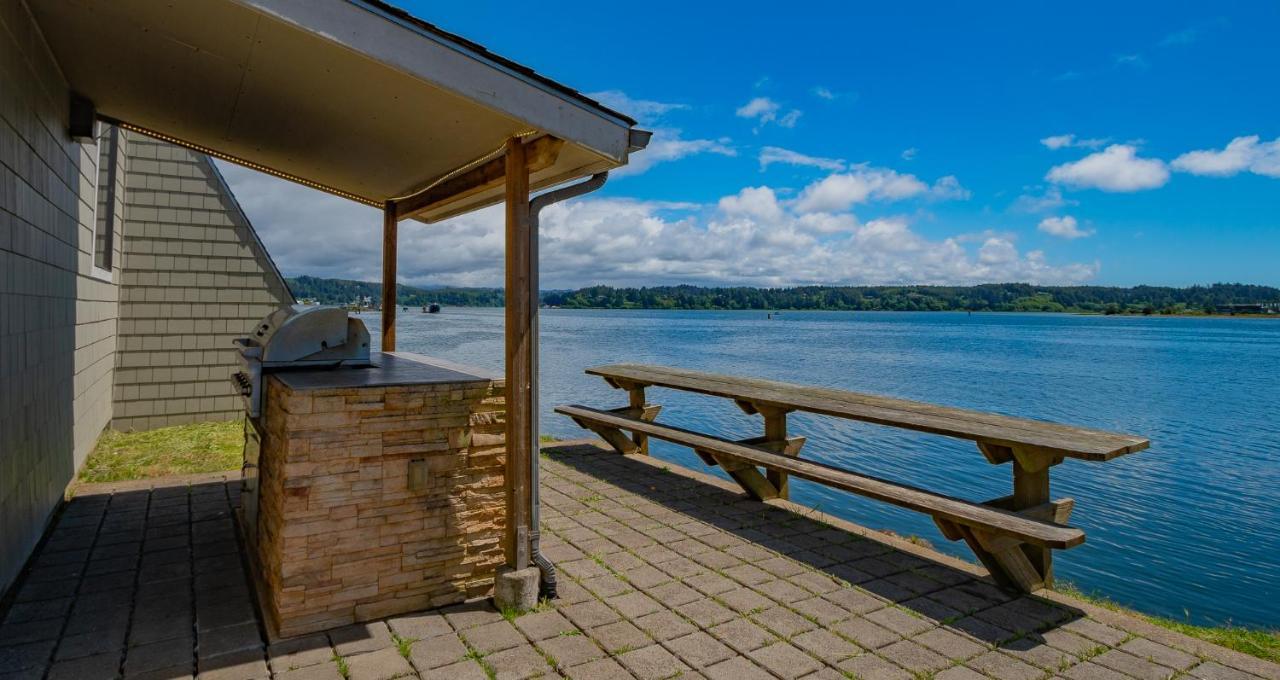 Embarcadero Resort Newport Zewnętrze zdjęcie